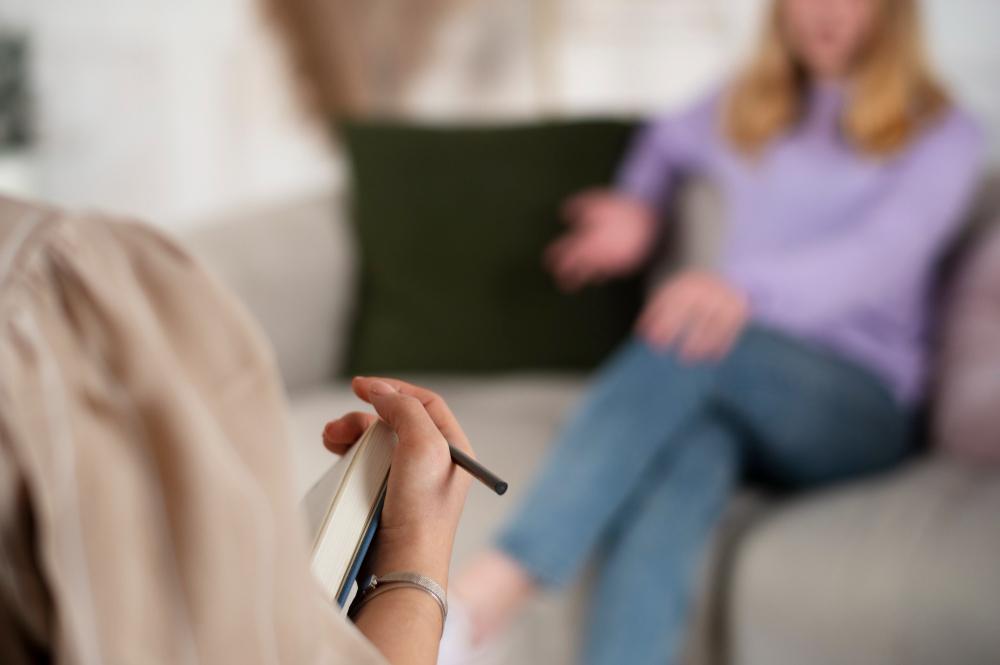 Signs Your Loved One May Need Dual Diagnosis Treatment